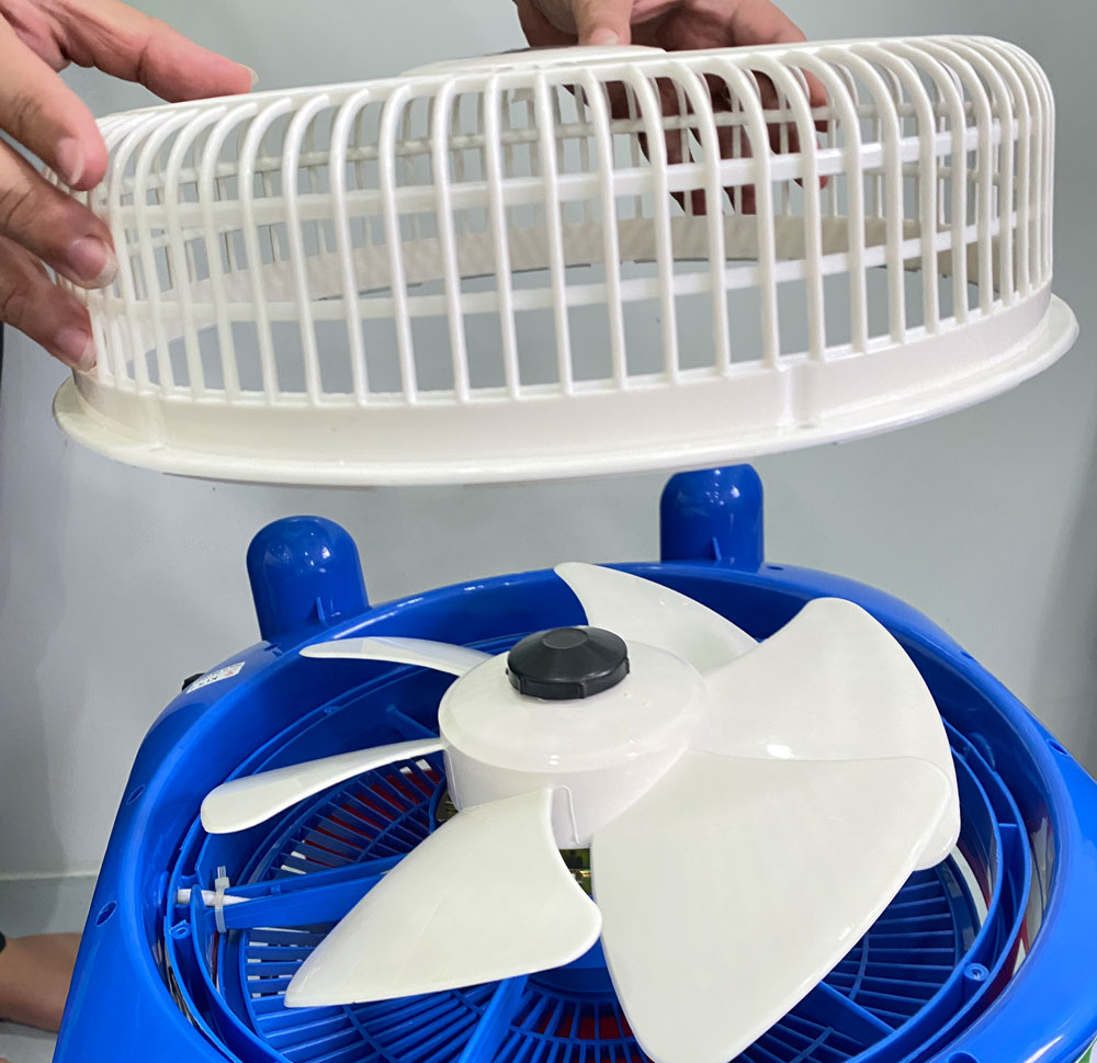 Instructions for cleaning box fans properly