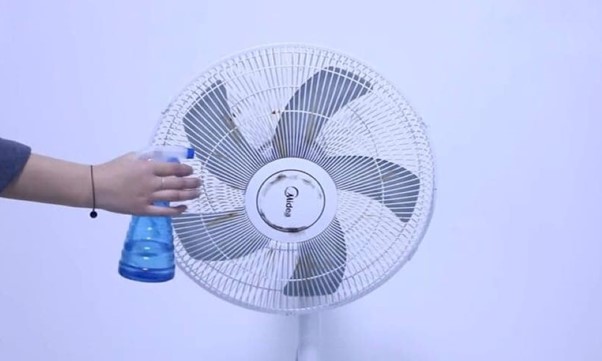 Cleaning the fan helps protect the health of family members